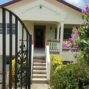 Villa Delightful 4bed Modern With Wifi, Gros Islet