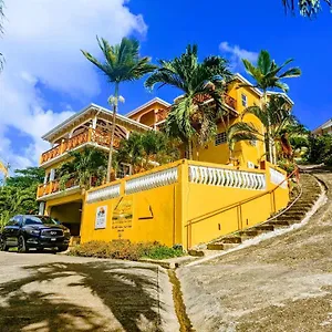 Guest house Sunset Lane, Laborie